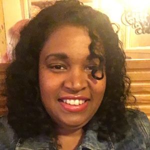 Meet your Posher, Shaquita